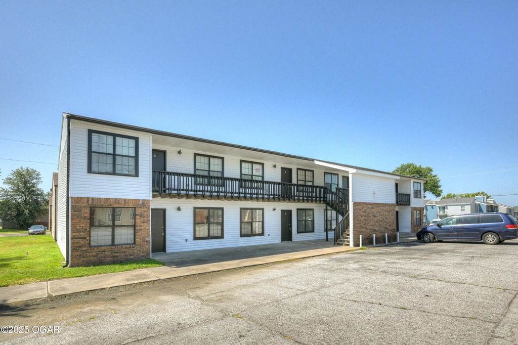 1007 S St Louis Avenue 6B, Joplin, MO 64801