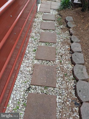 25 JUDY ST, Petersburg, WV 26847