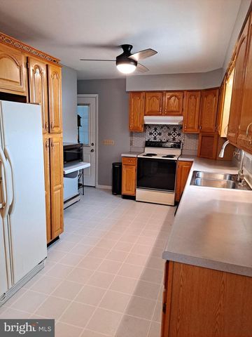 25 JUDY ST, Petersburg, WV 26847