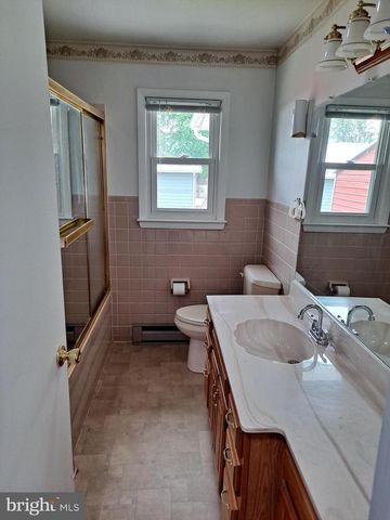 25 JUDY ST, Petersburg, WV 26847