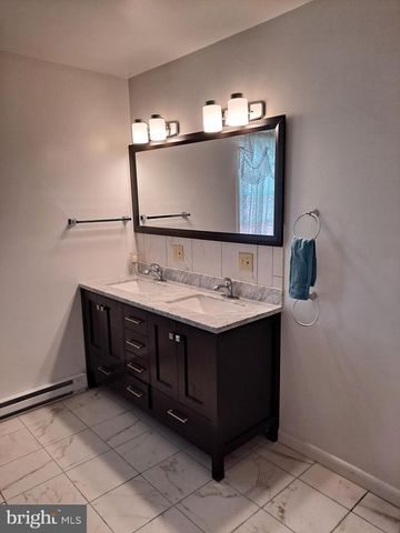 25 JUDY ST, Petersburg, WV 26847