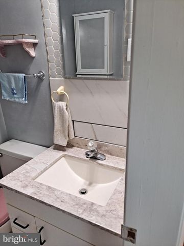 25 JUDY ST, Petersburg, WV 26847