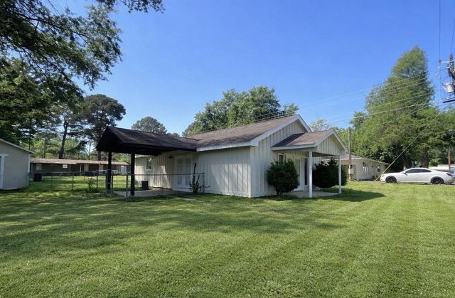 22158 Big Oak Drive, Flint, TX 75762