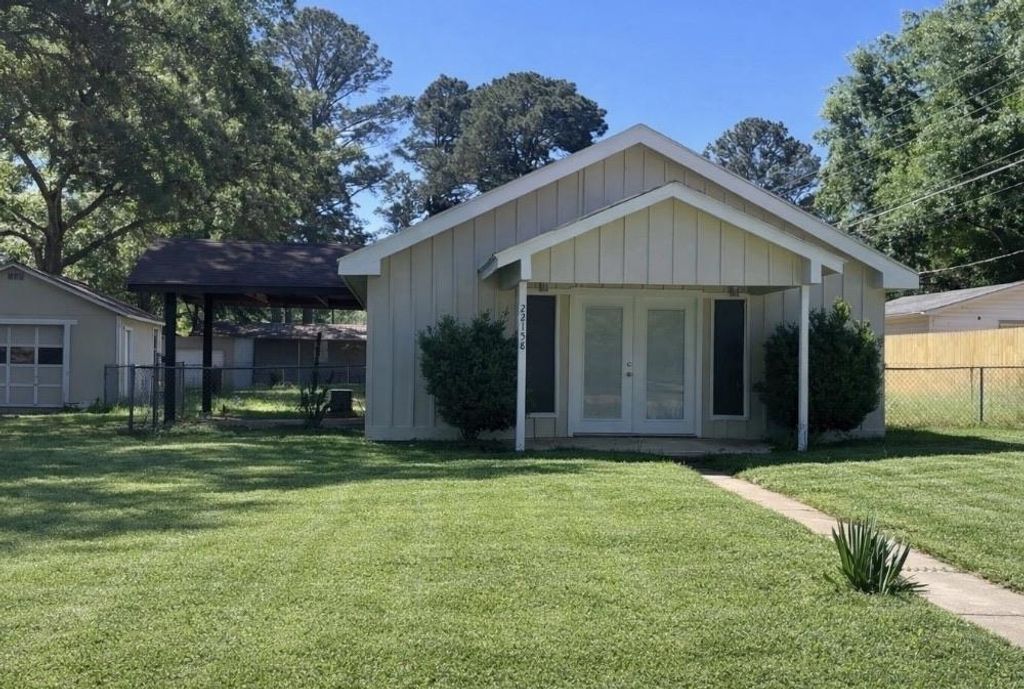 22158 Big Oak Drive, Flint, TX 75762