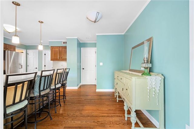 8085 Willow Tree Way, Alpharetta, GA 30005