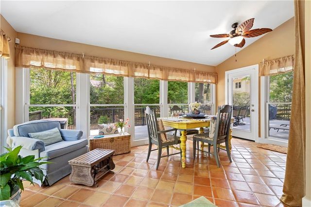 8085 Willow Tree Way, Alpharetta, GA 30005