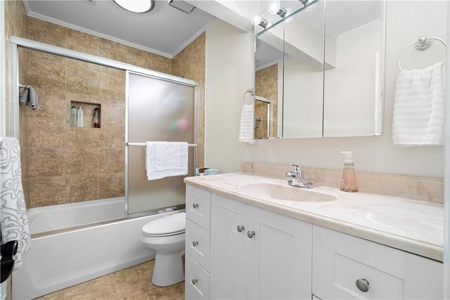 8085 Willow Tree Way, Alpharetta, GA 30005