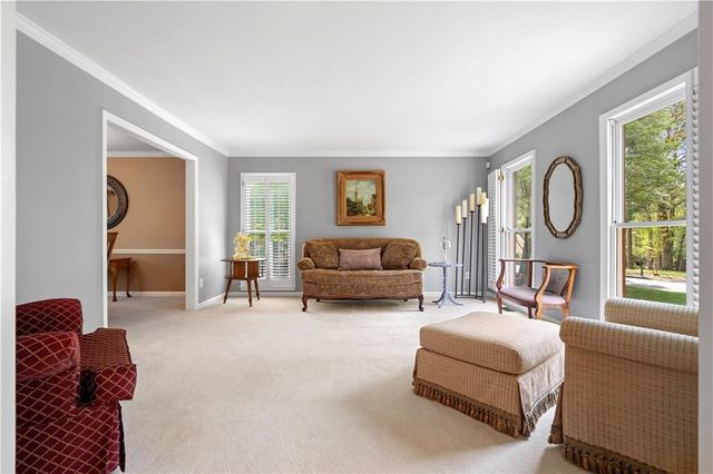 8085 Willow Tree Way, Alpharetta, GA 30005