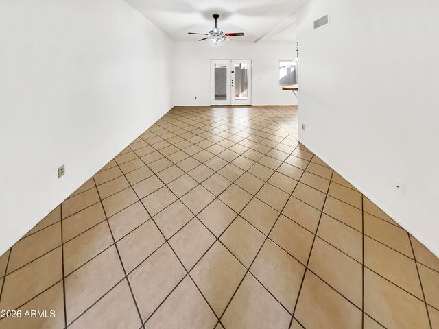 8605 N 67TH Lane, Peoria, AZ 85345