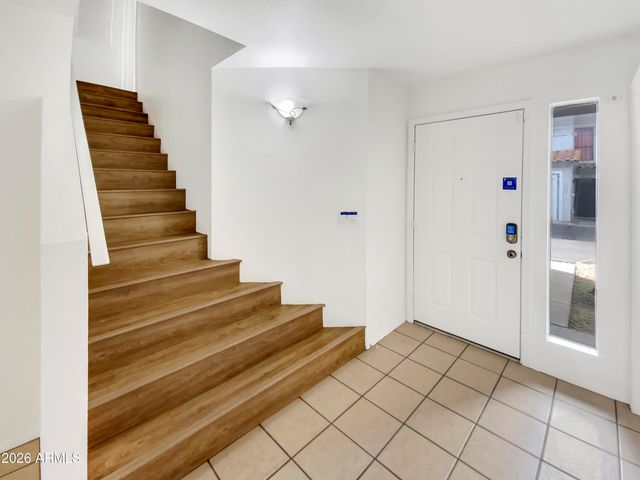 8605 N 67TH Lane, Peoria, AZ 85345