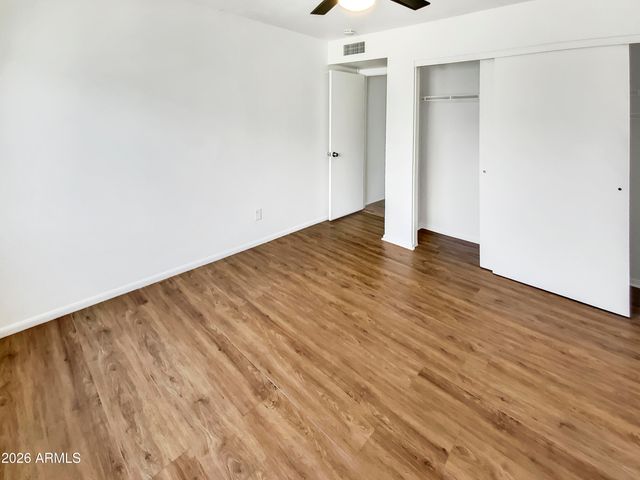 8605 N 67TH Lane, Peoria, AZ 85345