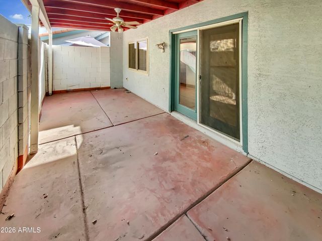 8605 N 67TH Lane, Peoria, AZ 85345