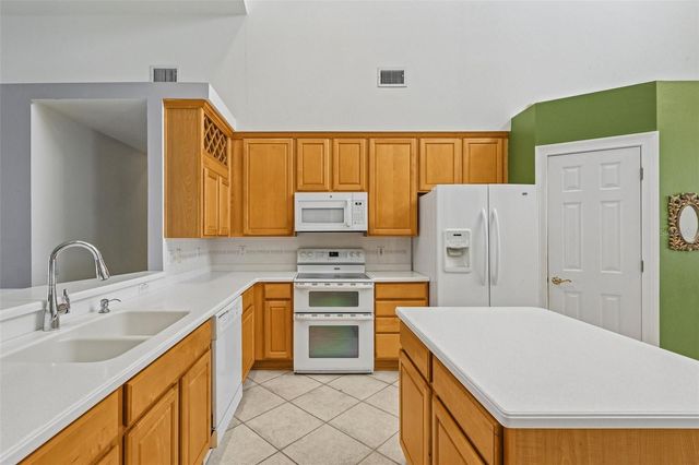 9107 CYPRESS KEEP LANE, Odessa, FL 33556