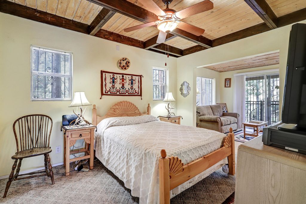 Image 13 of property listing at 729 San Diego Loop, Jemez Springs, NM 87025