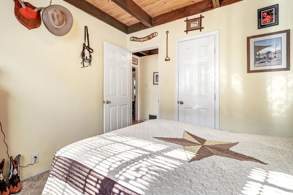 Image 21 of property listing at 729 San Diego Loop, Jemez Springs, NM 87025