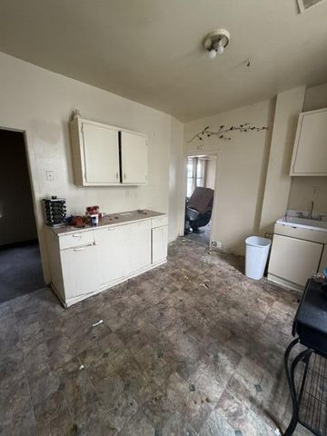 1840 Wisconsin STREET, Racine, WI 53402