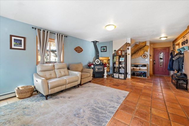971 HIGH GRADE WAY, Fairbanks, AK 99712