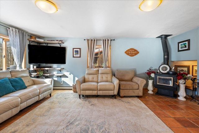 971 HIGH GRADE WAY, Fairbanks, AK 99712
