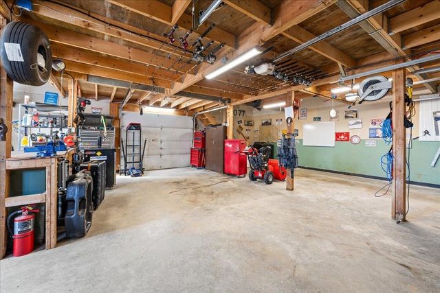 971 HIGH GRADE WAY, Fairbanks, AK 99712