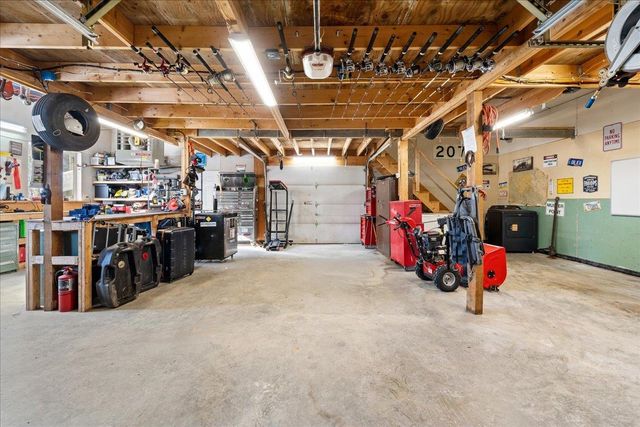 971 HIGH GRADE WAY, Fairbanks, AK 99712