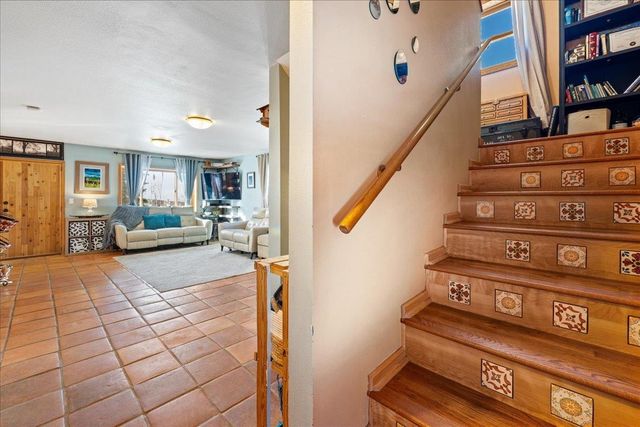 971 HIGH GRADE WAY, Fairbanks, AK 99712
