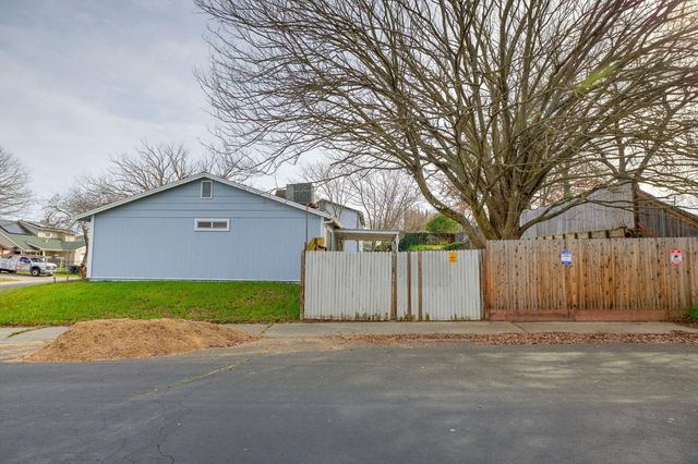 4745 Keema Ave, Sacramento, CA 95842