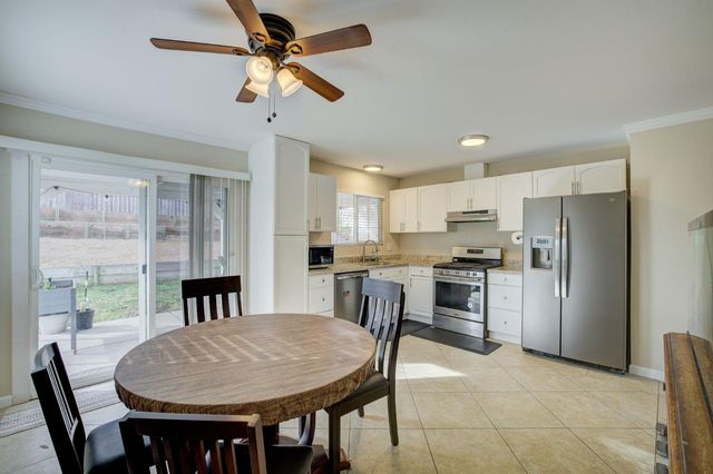 4745 Keema Ave, Sacramento, CA 95842