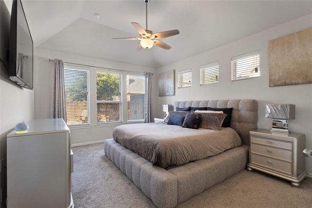556 White Bud Lane, Fort Worth, TX 76131