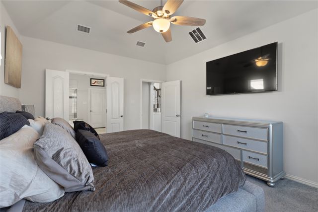 556 White Bud Lane, Fort Worth, TX 76131
