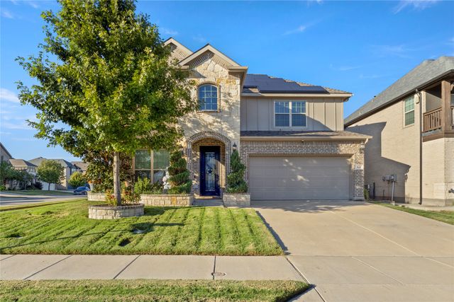 556 White Bud Lane, Fort Worth, TX 76131