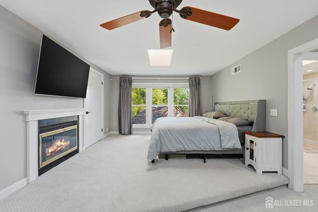 208 Hidden Hollow Court, Edison, NJ 08820