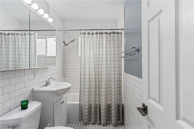 306 Karen Way, Henderson, NV 89015