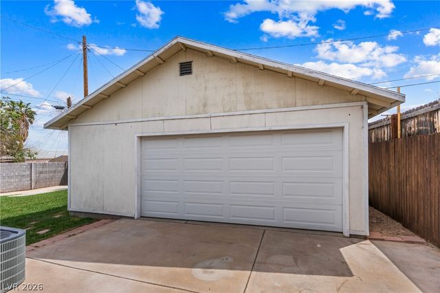 306 Karen Way, Henderson, NV 89015