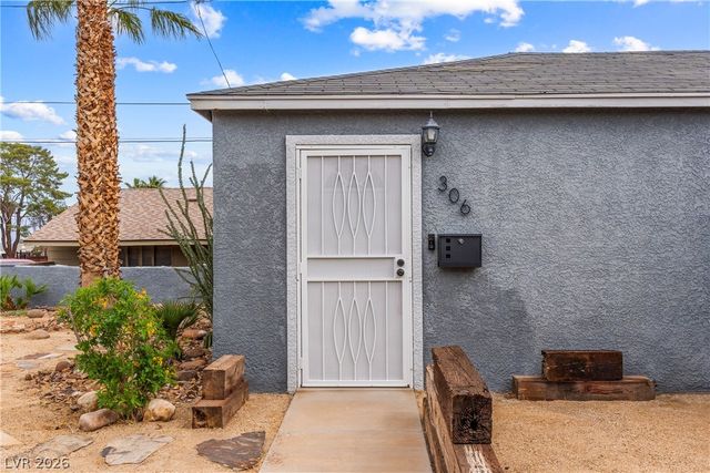 306 Karen Way, Henderson, NV 89015