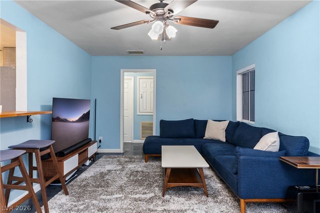 306 Karen Way, Henderson, NV 89015