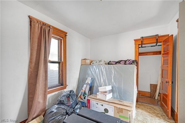 5862 Cable Avenue, Cleveland, OH 44127