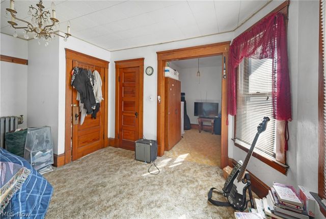 5862 Cable Avenue, Cleveland, OH 44127