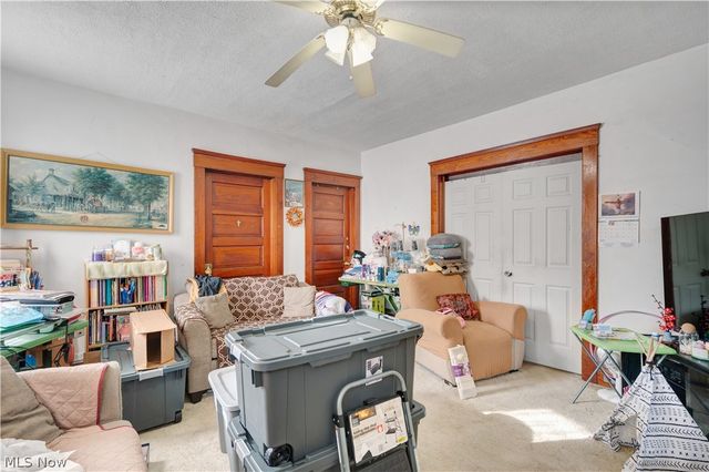 5862 Cable Avenue, Cleveland, OH 44127