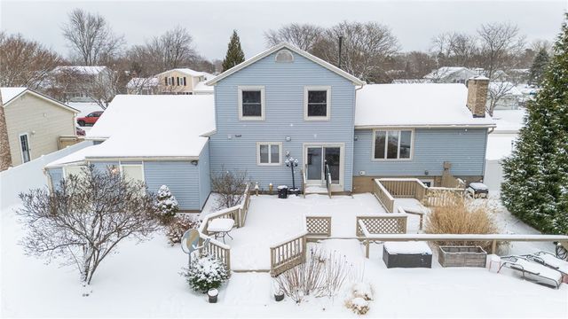 63 W Bend Drive, Greece, NY 14612