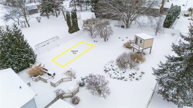 63 W Bend Drive, Greece, NY 14612