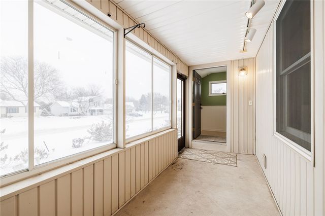 63 W Bend Drive, Greece, NY 14612