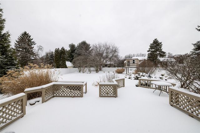 63 W Bend Drive, Greece, NY 14612