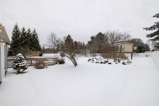 63 W Bend Drive, Greece, NY 14612