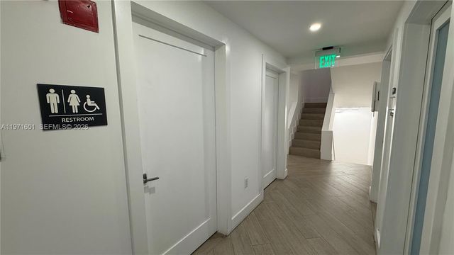 1900 SW 22nd St 300, Miami, FL 33145