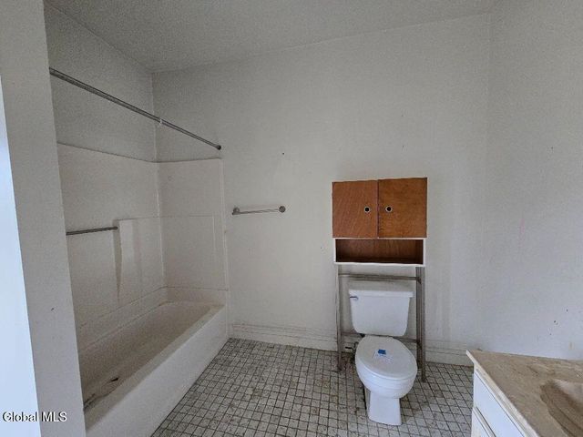 69 S Main Street, Castleton-on-hudson, NY 12033