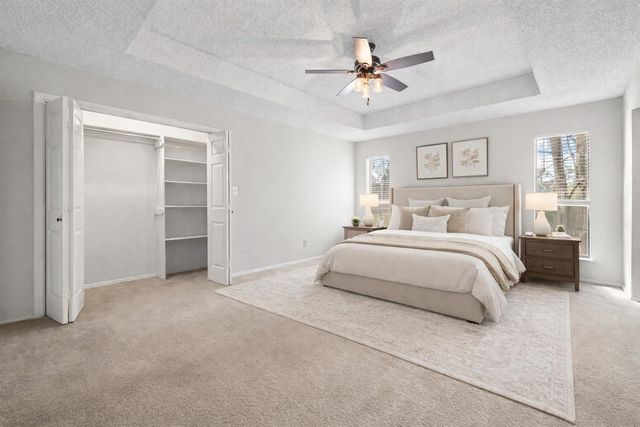 104 Woodridge Est, Longview, TX 75602