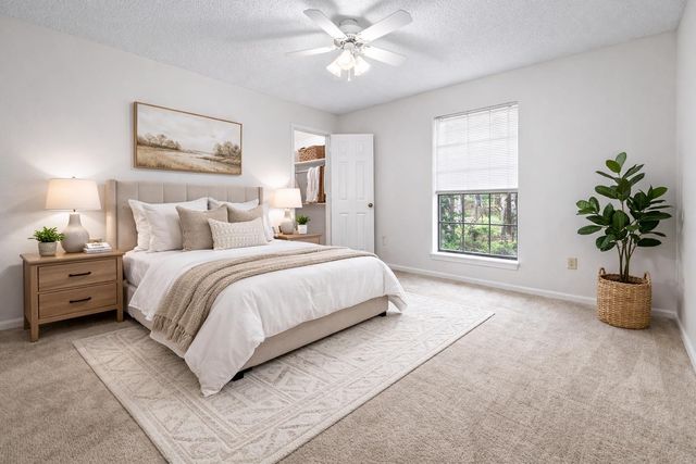 104 Woodridge Est, Longview, TX 75602