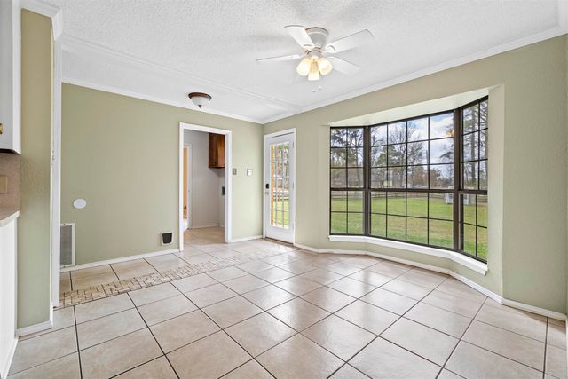 104 Woodridge Est, Longview, TX 75602