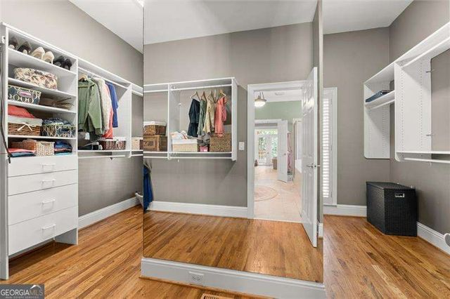 1146 Bluffhaven Way, Brookhaven, GA 30319