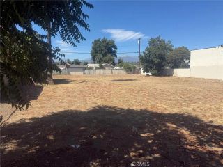 1265 W Holt, Pomona, CA 91768